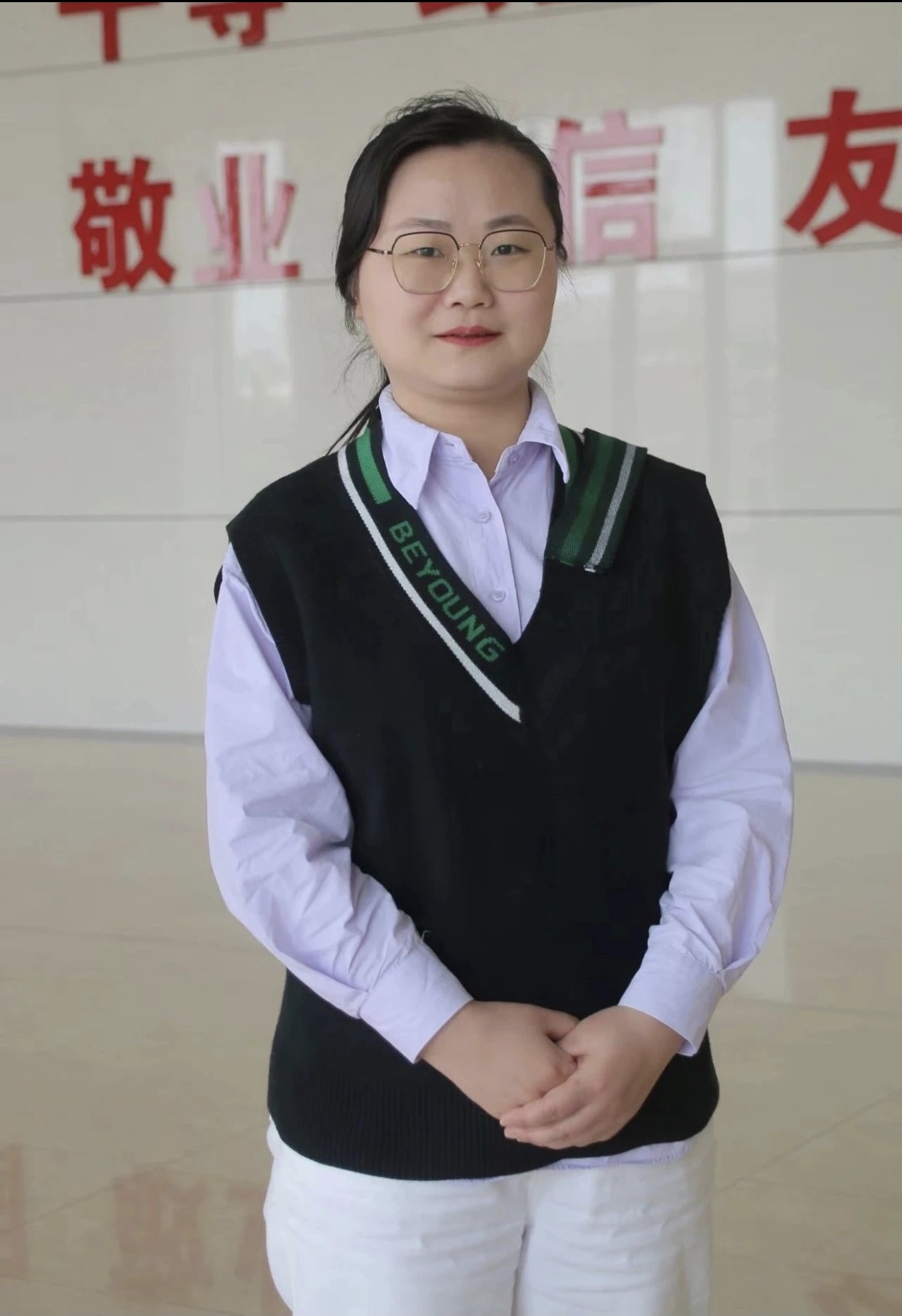 黄卉卉-广州南方学院文学与传媒学院